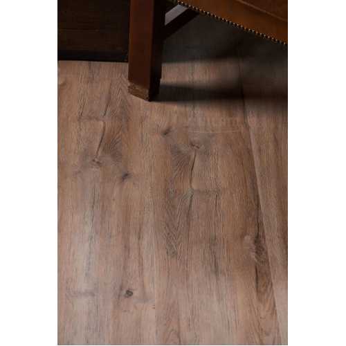 Фото Плитка ПВХ клеевая Vinilam Ceramo Glue Дуб Женева 8870-EIR, 43 класс (1528х233х2.5 мм)