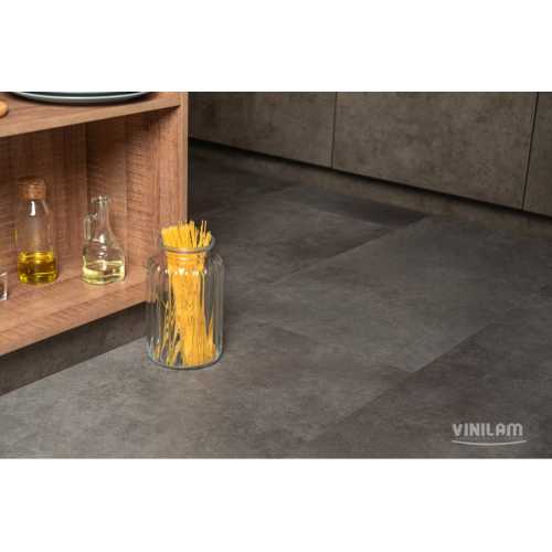 Фото Плитка ПВХ клеевая Vinilam Ceramo Stone Цемент Стальной 71610, 43 класс (950х480х2.5 мм)